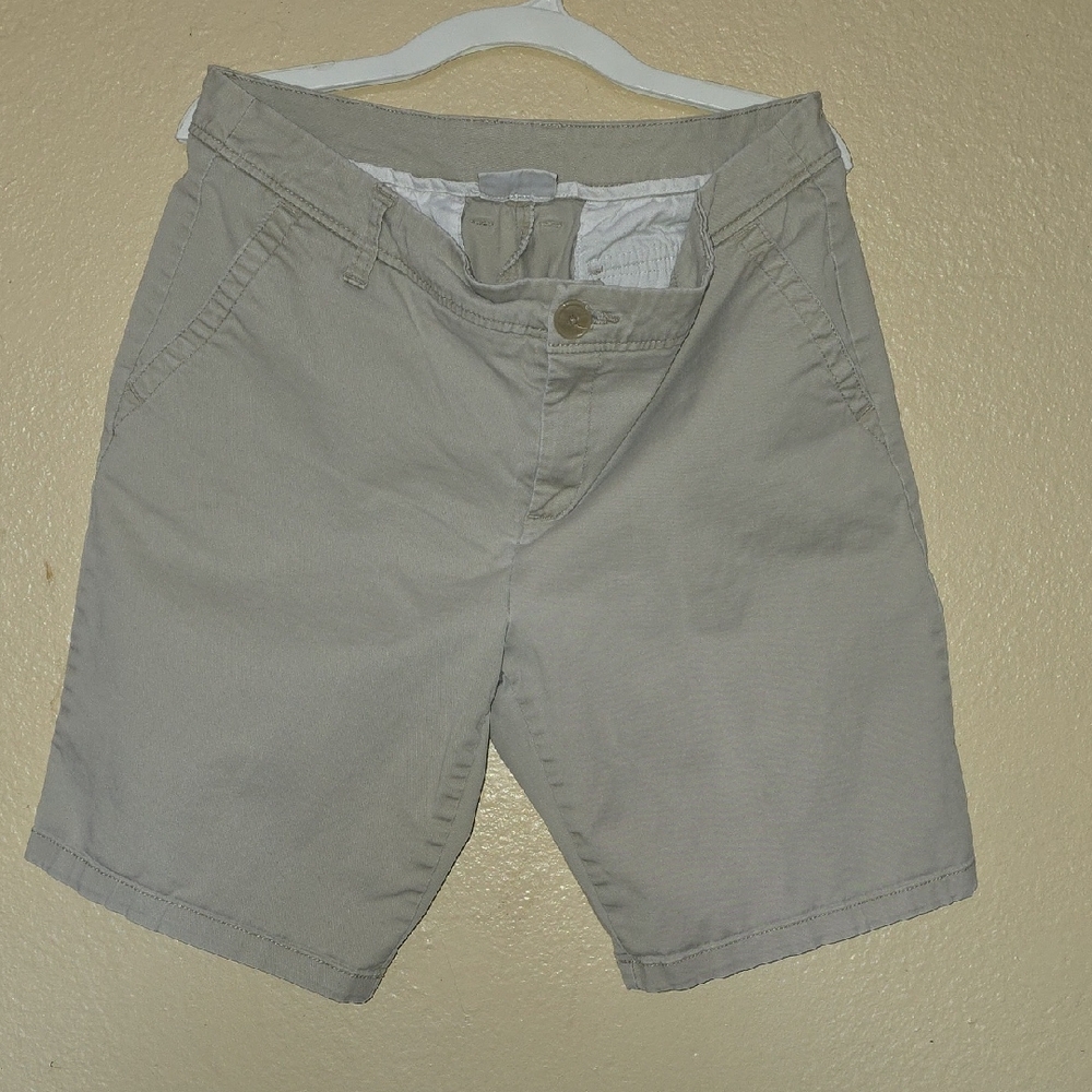 LIZ CLAIBORNE- Women's Tan Casual Shorts